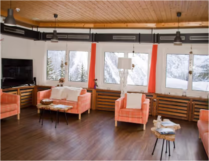 Aufenthaltsraum im Chamanna Bed & Breakfast Arosa
